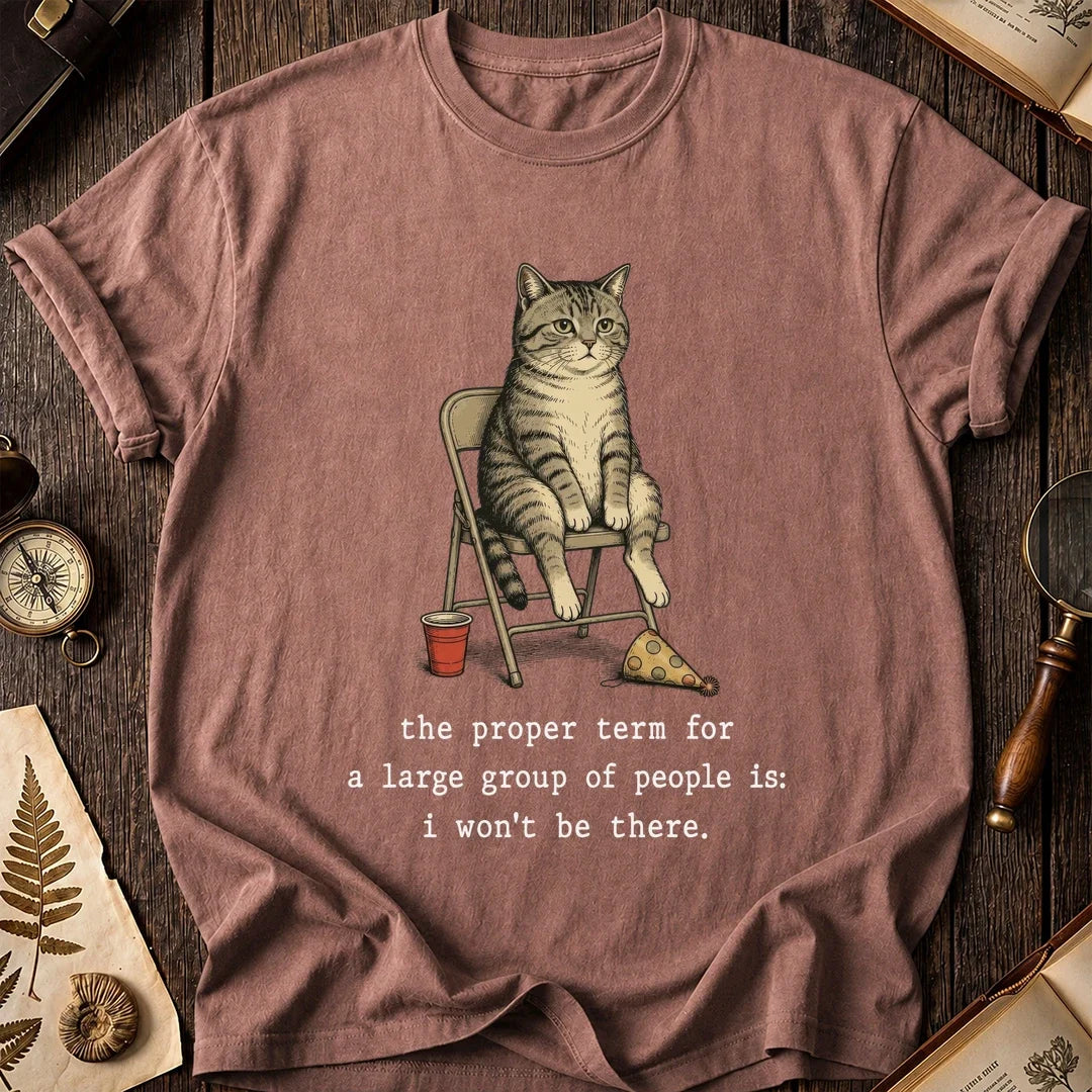Crowd Avoiding Cat T-Shirt product image 8