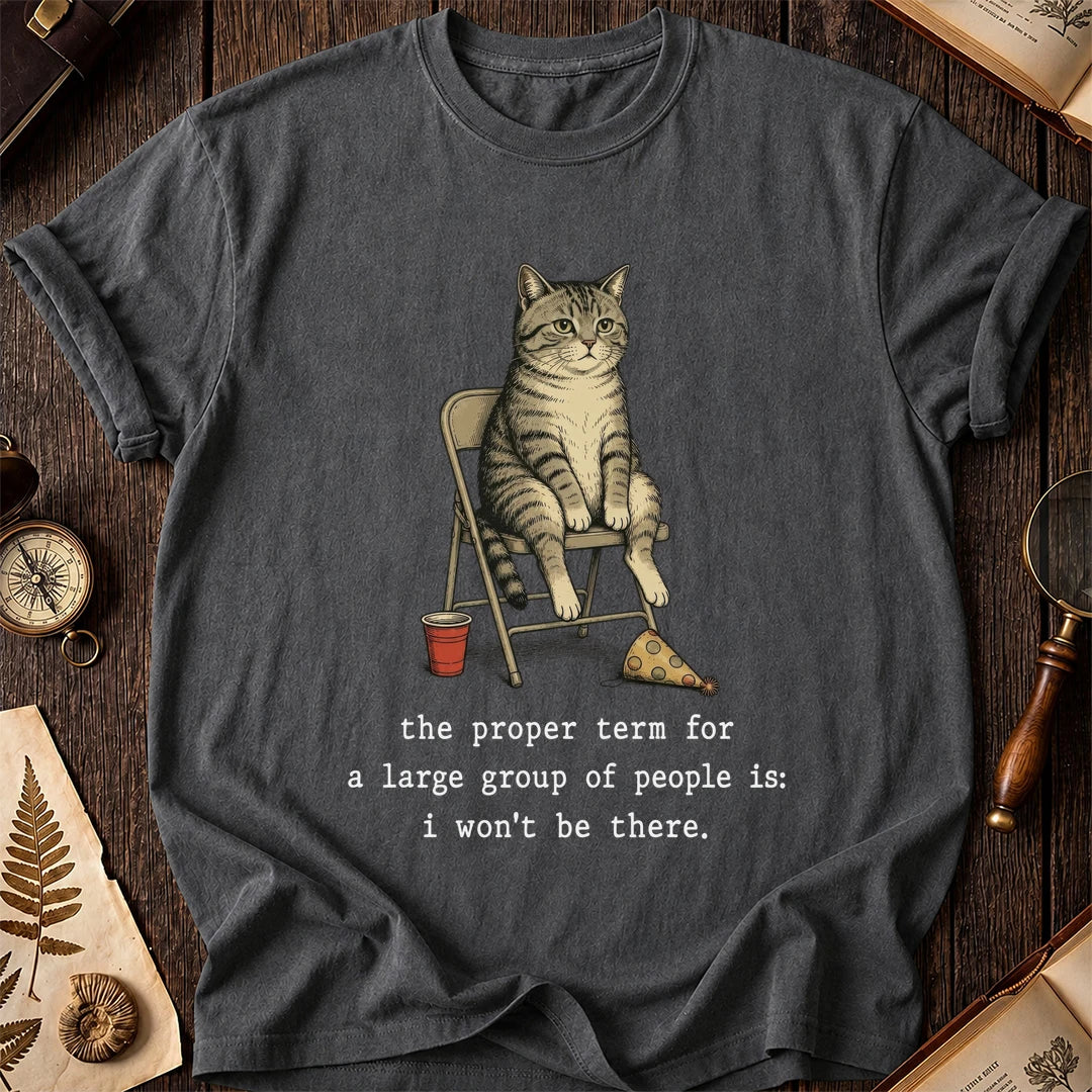 Crowd Avoiding Cat T-Shirt product image 6